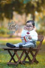 GARDEN CHAIR TABLE SET PROP - Image 2