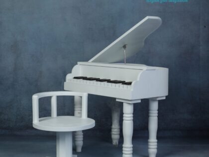 BABY PIANO WHITE