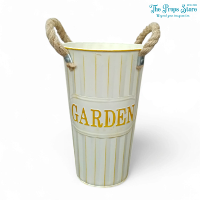 METAL GARDEN FLOWER POT