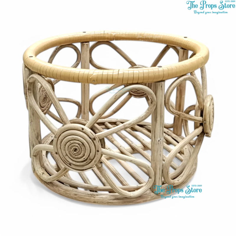 CANE FLORAL BASKET - Image 2